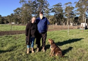 Can farmers compete with supermarkets on price?